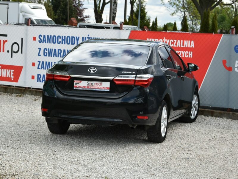 Toyota Corolla 1.6Valvematic 132KM 2018r. lift SALON Climatronic Kamera LED 47tkm Seria E16 (2012-)