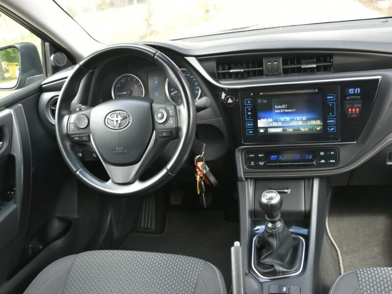 Toyota Corolla 1.6Valvematic 132KM 2018r. lift SALON Climatronic Kamera LED 47tkm Seria E16 (2012-)