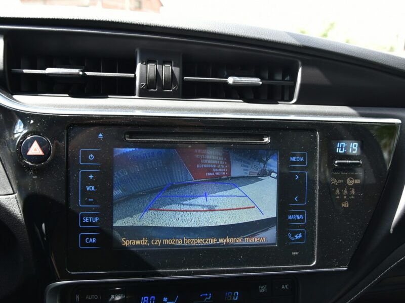 Toyota Corolla 1.6Valvematic 132KM 2018r. lift SALON Climatronic Kamera LED 47tkm Seria E16 (2012-)