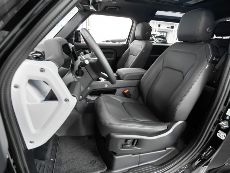 Land Rover Defender 3.0D 300KM X-Dynamic HSE. Gwarancja 05.2030. Konfiguracja 532 840 zł! IV (2019-)