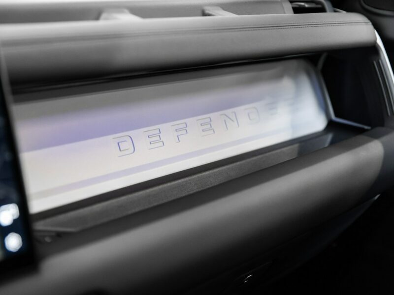 Land Rover Defender 3.0D 300KM X-Dynamic HSE. Gwarancja 05.2030. Konfiguracja 532 840 zł! IV (2019-)
