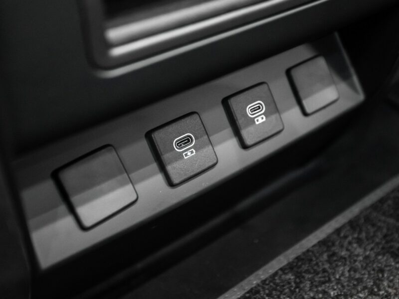 Land Rover Defender 3.0D 300KM X-Dynamic HSE. Gwarancja 05.2030. Konfiguracja 532 840 zł! IV (2019-)