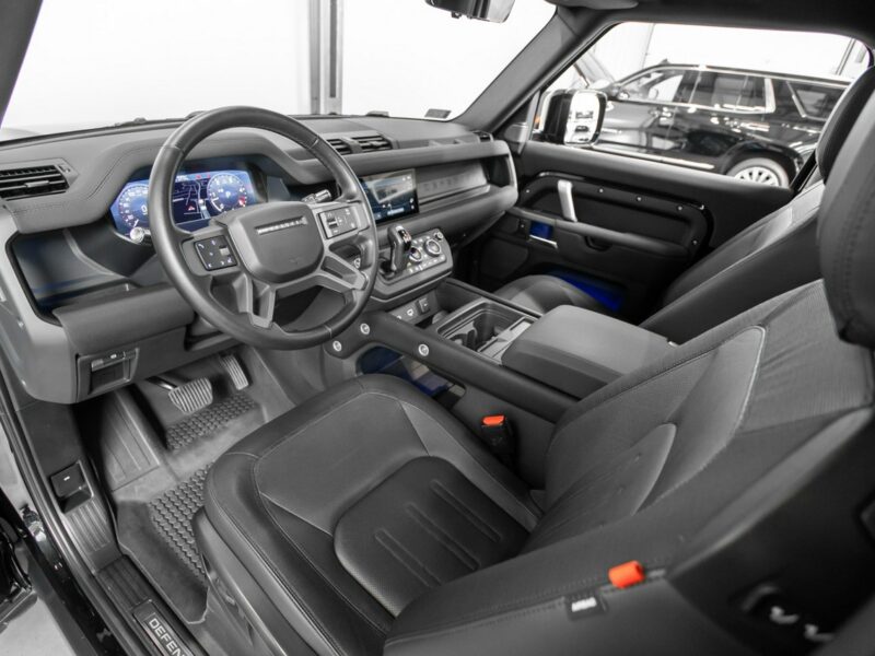 Land Rover Defender 90 3.0D X-Dynamic SE. Lodówka. Pneumatyka. Hak. Panorama. FV23%. IV (2019-)