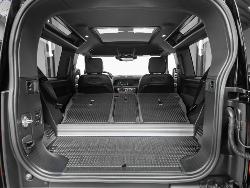 Land Rover Defender 90 3.0D X-Dynamic SE. Lodówka. Pneumatyka. Hak. Panorama. FV23%. IV (2019-)
