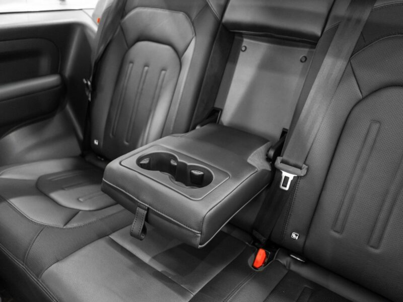 Land Rover Defender 90 3.0D X-Dynamic SE. Lodówka. Pneumatyka. Hak. Panorama. FV23%. IV (2019-)