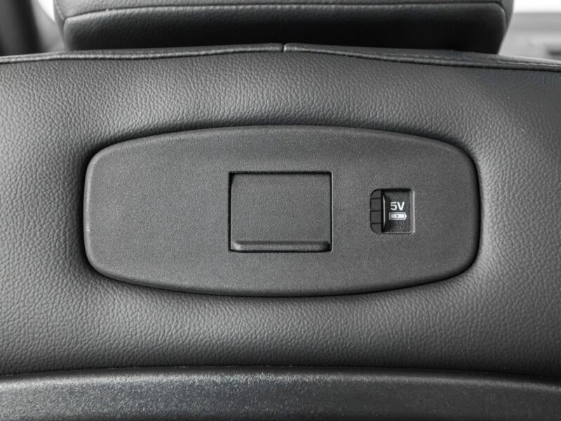 Land Rover Defender 90 3.0D X-Dynamic SE. Lodówka. Pneumatyka. Hak. Panorama. FV23%. IV (2019-)