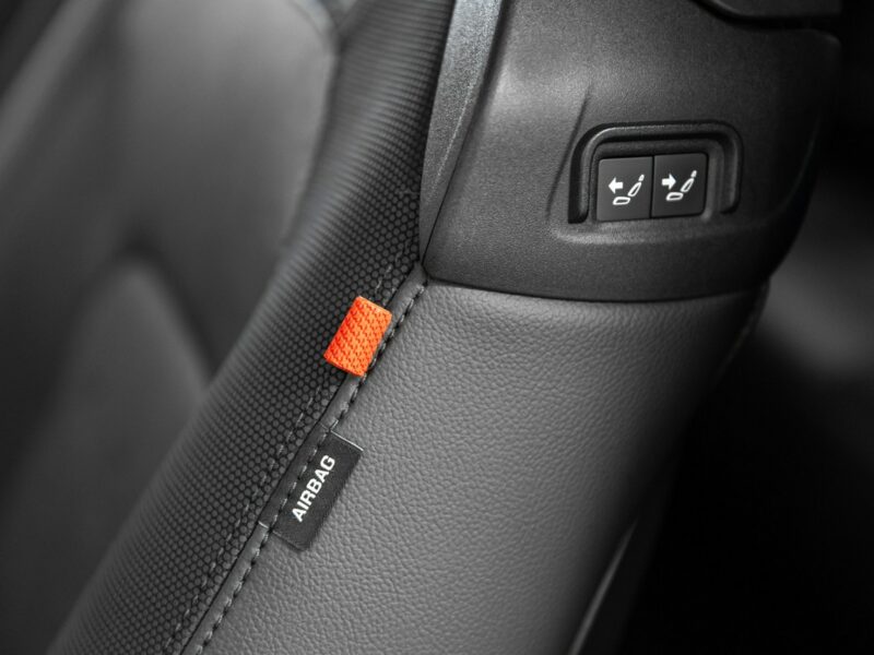 Land Rover Defender 90 3.0D X-Dynamic SE. Lodówka. Pneumatyka. Hak. Panorama. FV23%. IV (2019-)