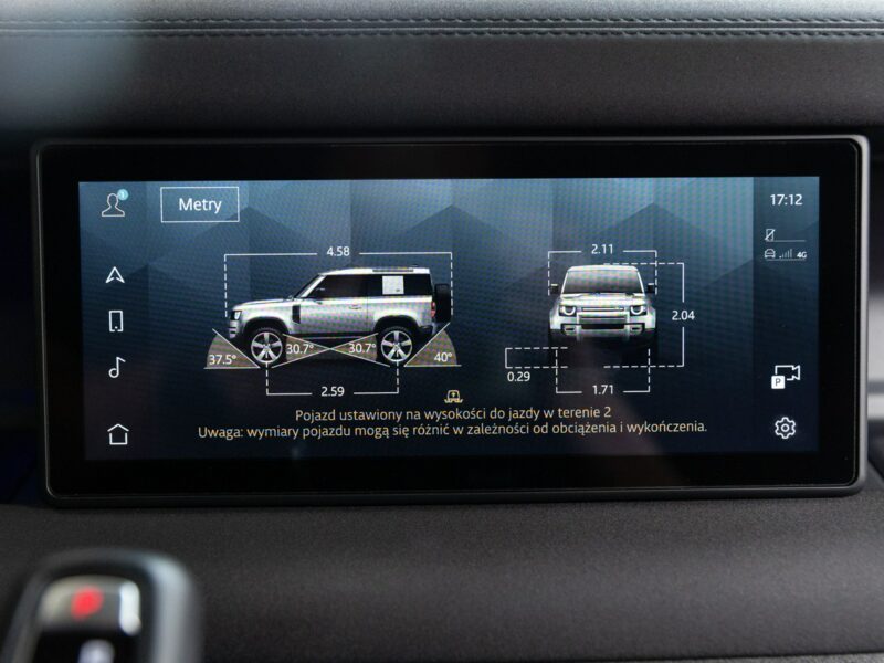 Land Rover Defender 90 3.0D X-Dynamic SE. Lodówka. Pneumatyka. Hak. Panorama. FV23%. IV (2019-)