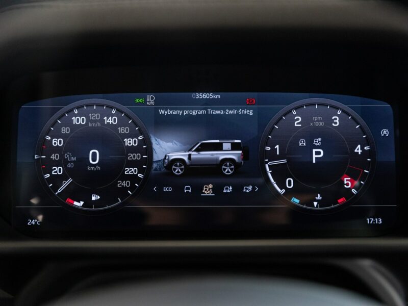 Land Rover Defender 90 3.0D X-Dynamic SE. Lodówka. Pneumatyka. Hak. Panorama. FV23%. IV (2019-)