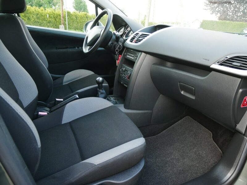 Peugeot 207 1.4 75KM -5 Drzwi -Klima -Zobacz