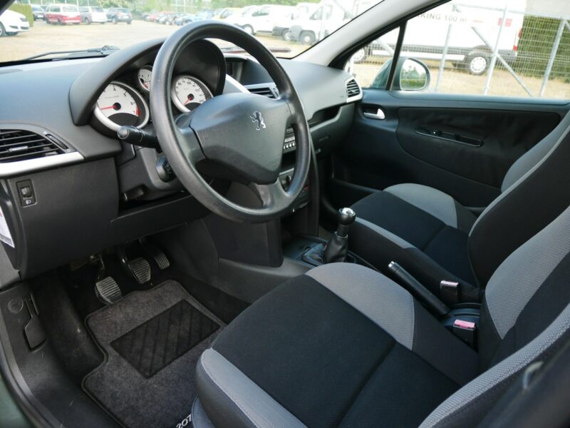 Peugeot 207 1.4 75KM -5 Drzwi -Klima -Zobacz