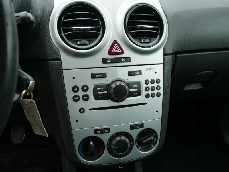 Opel Corsa 1.2 85KM [Eu5] -5 Drzwi -Klima -Zobacz D (2006-2014)