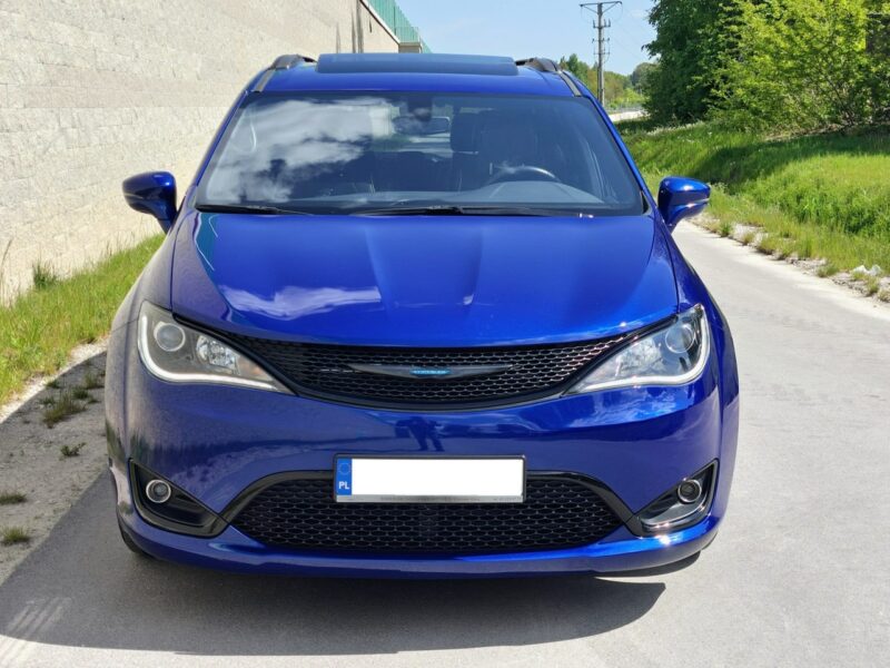 Chrysler Pacifica
