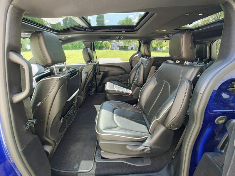 Chrysler Pacifica