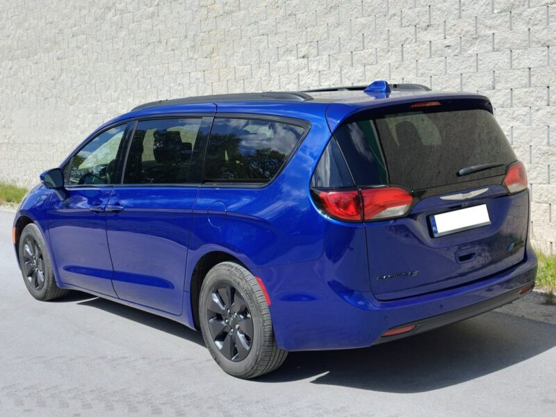 Chrysler Pacifica