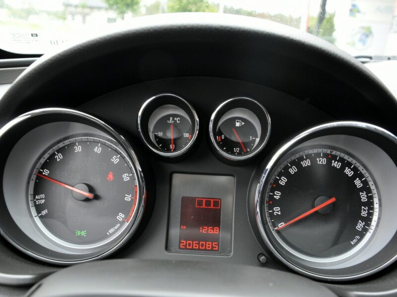 BMW Active Tourer Przebieg gwarantow,oryginalny lakier, nawigacja,klimatronik,parktronik