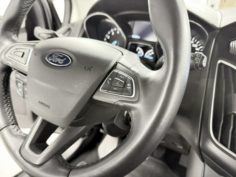 Ford Focus 1.0 TURBO 100KM*Start Stop*FACE LIFT*Alu 17*Klima*Navi SYNC* IDEALNY Mk3 (2010-2018)