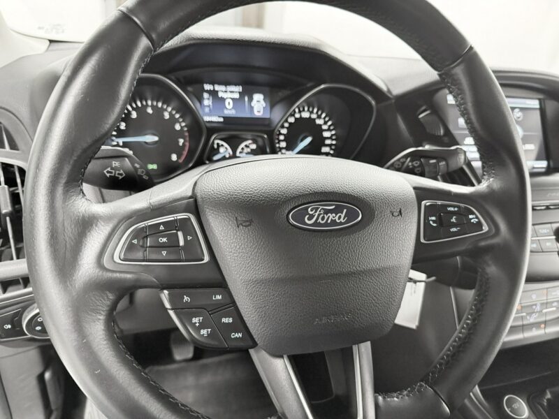 Ford Focus 1.0 TURBO 100KM*Start Stop*FACE LIFT*Alu 17*Klima*Navi SYNC* IDEALNY Mk3 (2010-2018)