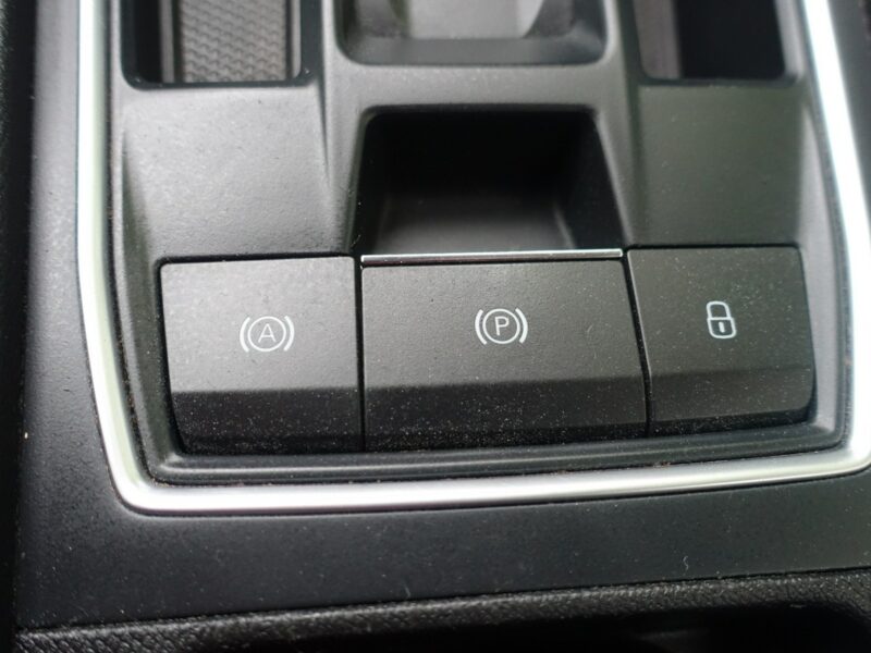 Seat Leon *FV 23%* DSG 2.0 TDI 150KM * Org. Lakier Bezwypadkowe *Pełny Serwis* IV (2020 - )