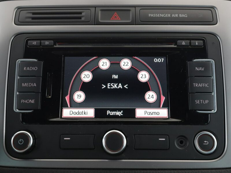 Volkswagen Tiguan 4X4 Navi Kamera cofania Hak Automatyczna klimatyzacja Podgrzewane fote I (2007-2016)