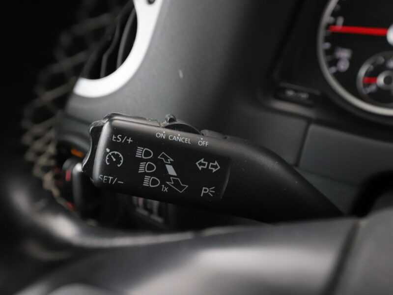Volkswagen Tiguan 4X4 Navi Kamera cofania Hak Automatyczna klimatyzacja Podgrzewane fote I (2007-2016)