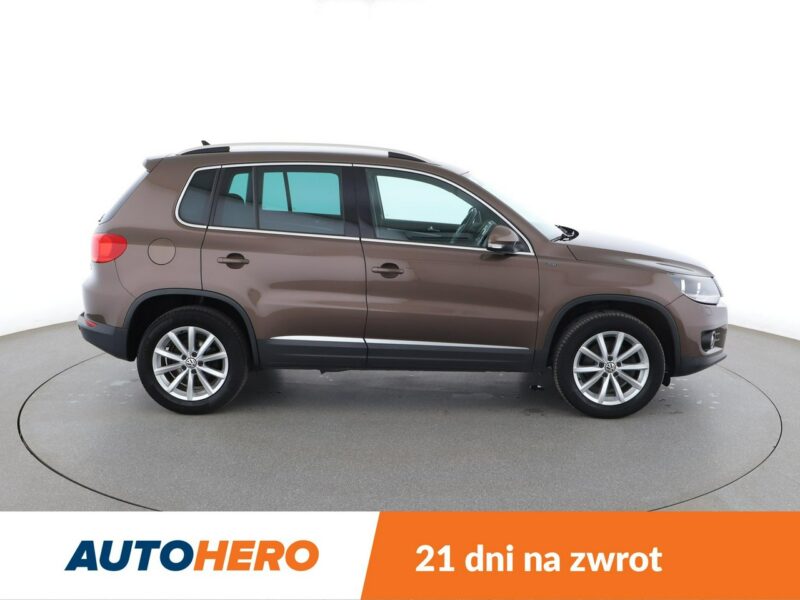 Volkswagen Tiguan 4X4 Navi Kamera cofania Hak Automatyczna klimatyzacja Podgrzewane fote I (2007-2016)