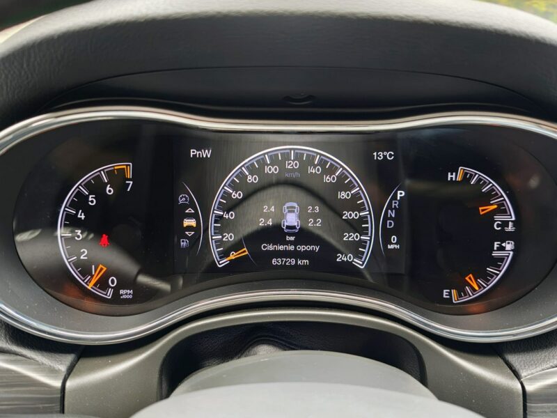 Jeep Grand Cherokee IV (2010-)