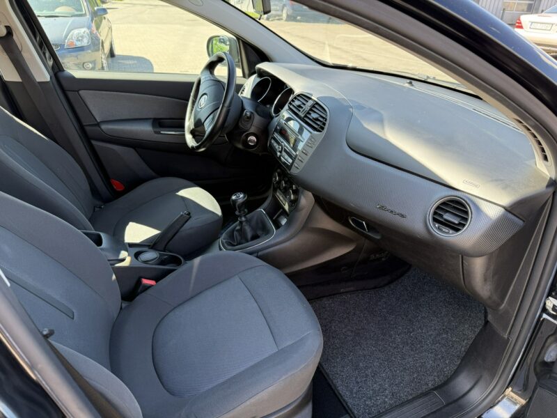 Toyota Corolla Verso III (2004-2009)