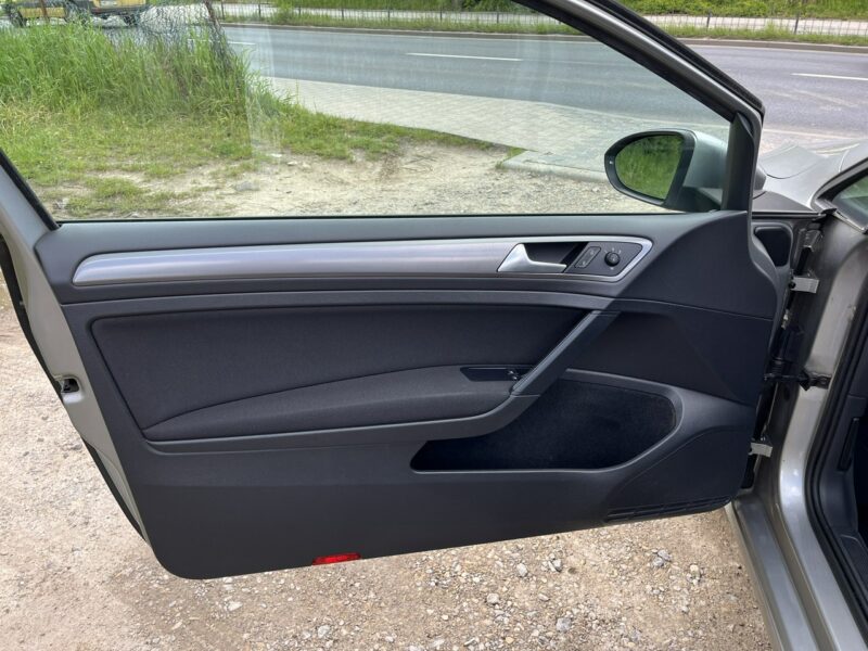 Volkswagen Golf 1.2 1 wł Original Lakier Serwis Aso Klima Alu Czujniki Park Bezwypadko VII (2012-)