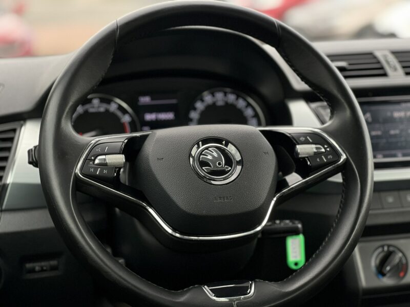 Škoda Fabia Salon Polska Poleasingowy I właściciel Serwis ASO VAT 23% Bezwypadkowy III (2014-)
