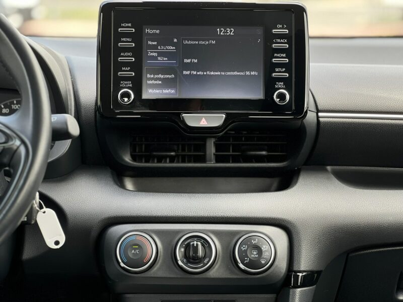 Toyota Yaris Salon Polska Poleasingowy I właściciel Serwis ASO VAT 23% Bezwypadkowy IV (2020-)