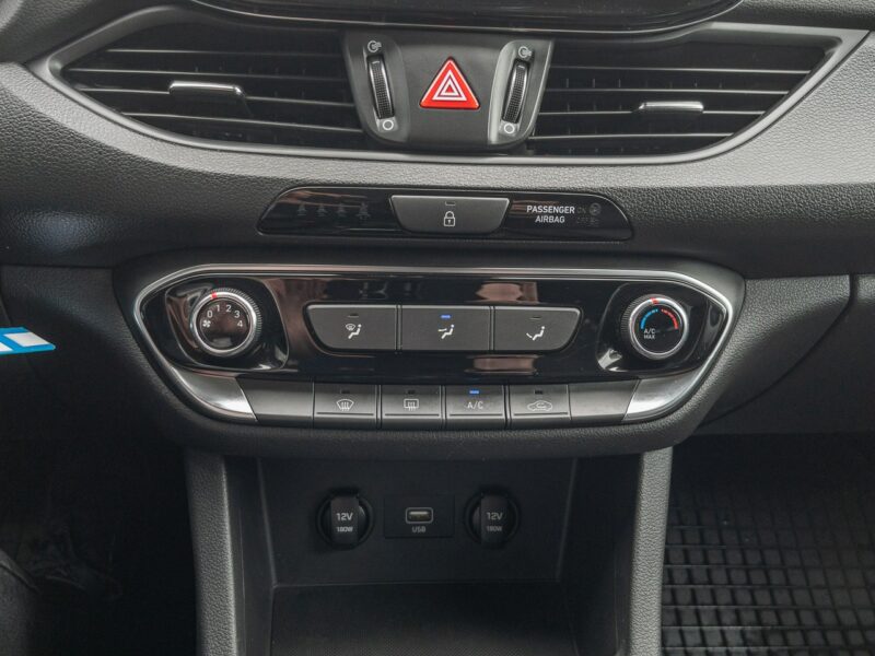 Hyundai i30 1.5DPI 110KM Wagon Modern + ALU Gwarancja 2027r Salon Polska FV23% III (2017-)