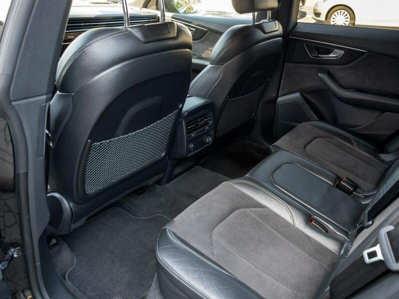 Audi Q8 3.0_Diesel_286KM_117 tyś km