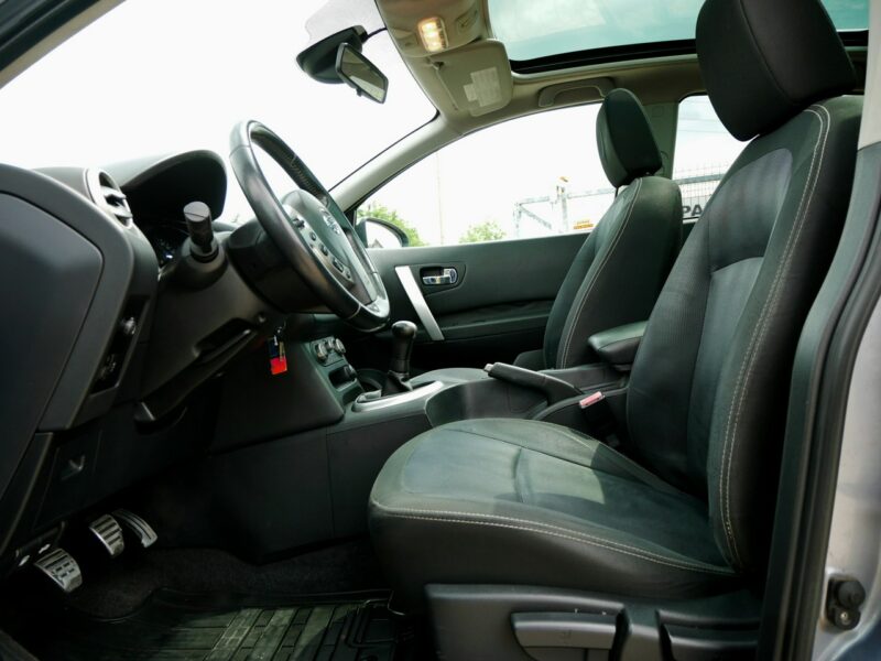 Nissan Qashqai 1.6 114KM -Navi -Panorama -Kraj -2gi Właściciel +Koła zima I (2007-2013)