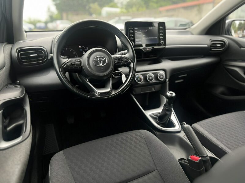 Toyota Yaris Salon Polska Poleasingowy I właściciel Serwis ASO VAT 23% Bezwypadkowy IV (2020-)