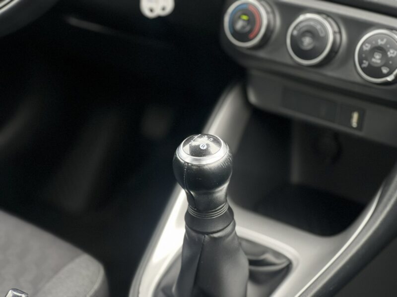 Toyota Yaris Salon Polska Poleasingowy I właściciel Serwis ASO VAT 23% Bezwypadkowy IV (2020-)