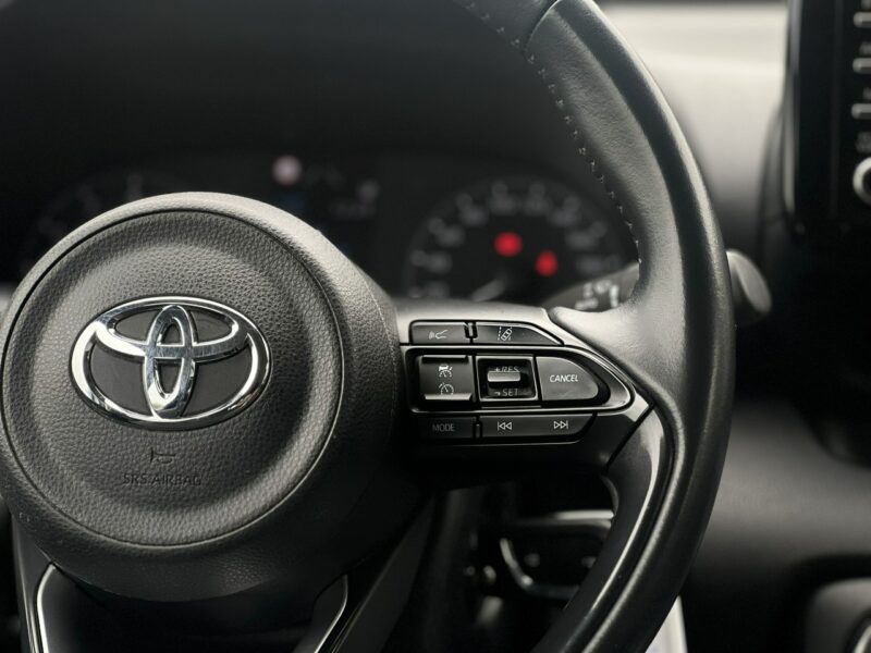 Toyota Yaris Salon Polska Poleasingowy I właściciel Serwis ASO VAT 23% Bezwypadkowy IV (2020-)