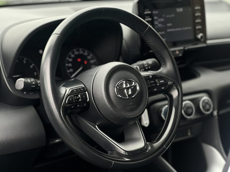 Toyota Yaris Salon Polska Poleasingowy I właściciel Serwis ASO VAT 23% Bezwypadkowy IV (2020-)