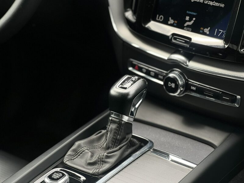 Volvo XC 60 Salon Polska Poleasingowy I właściciel Serwis ASO VAT 23% Bezwypadkowy II (2017-)