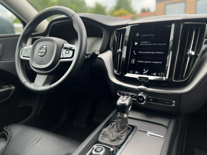 Volvo XC 60 Salon Polska Poleasingowy I właściciel Serwis ASO VAT 23% Bezwypadkowy II (2017-)