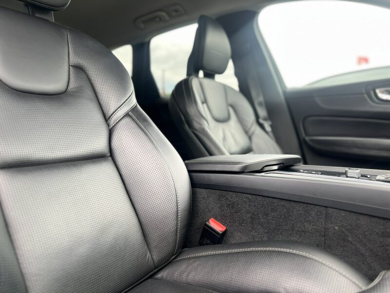 Volvo XC 60 Salon Polska Poleasingowy I właściciel Serwis ASO VAT 23% Bezwypadkowy II (2017-)