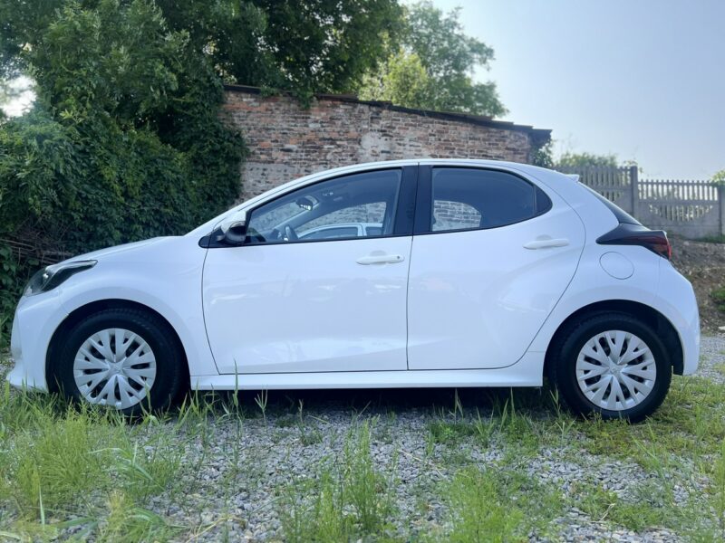 Toyota Yaris Salon Polska Poleasingowy I właściciel Serwis ASO VAT 23% Bezwypadkowy IV (2020-)