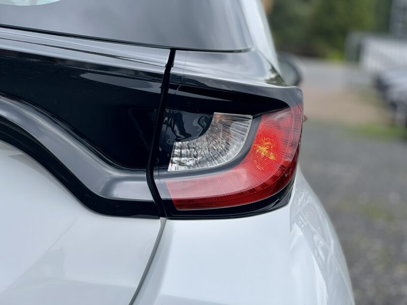 Toyota Yaris Salon Polska Poleasingowy I właściciel Serwis ASO VAT 23% Bezwypadkowy IV (2020-)