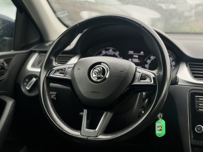 Škoda RAPID Salon Polska Poleasingowy I właściciel Serwis ASO VAT 23% Bezwypadkowy
