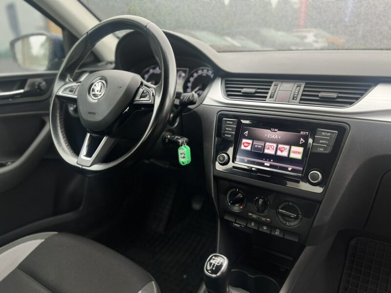 Škoda RAPID Salon Polska Poleasingowy I właściciel Serwis ASO VAT 23% Bezwypadkowy