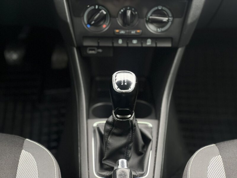 Škoda RAPID Salon Polska Poleasingowy I właściciel Serwis ASO VAT 23% Bezwypadkowy