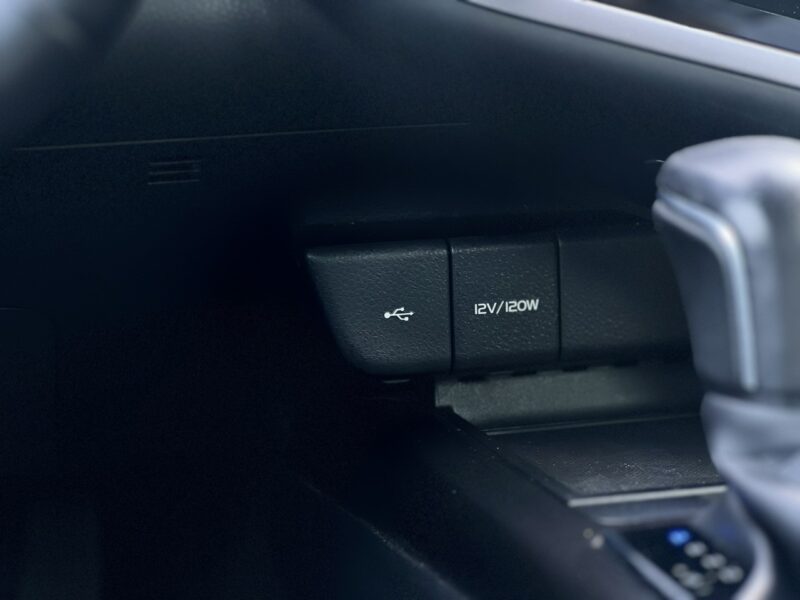 Toyota Camry Toyota Camry 2.5 218KM Hybrid Comfort CVT Salon Polska FV23% ASO VIII (2016-2018)