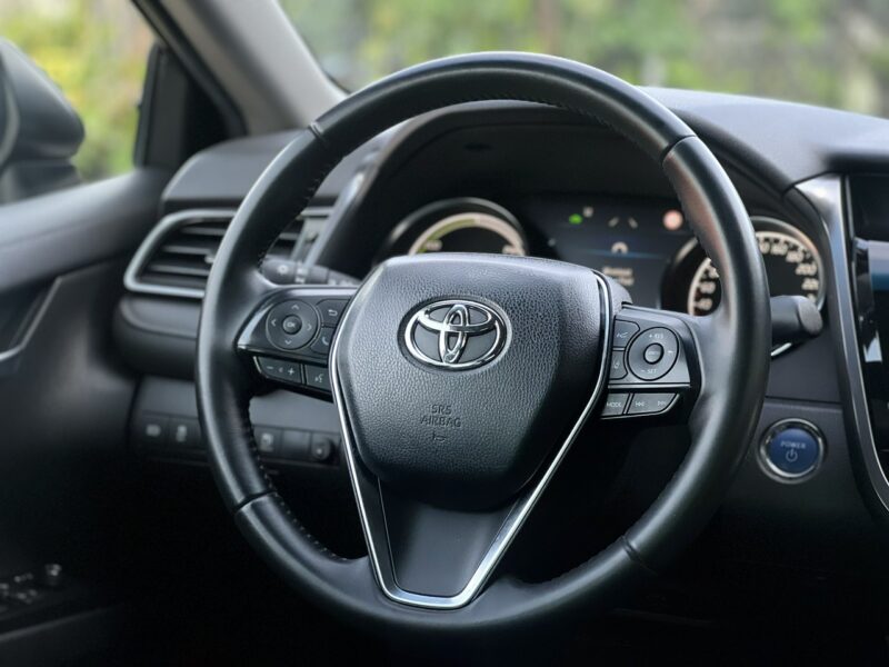 Toyota Camry Toyota Camry 2.5 218KM Hybrid Comfort CVT Salon Polska FV23% ASO VIII (2016-2018)