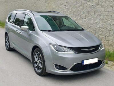 Chrysler Pacifica