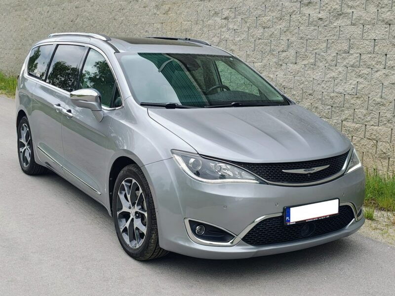 Chrysler Pacifica